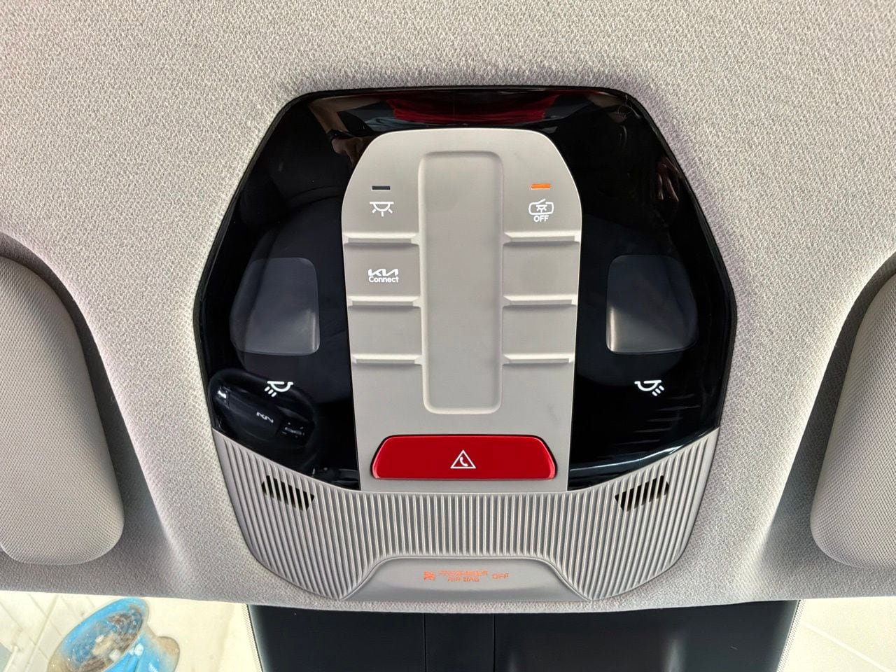 Used 2025 Kia K4 FWD image 16