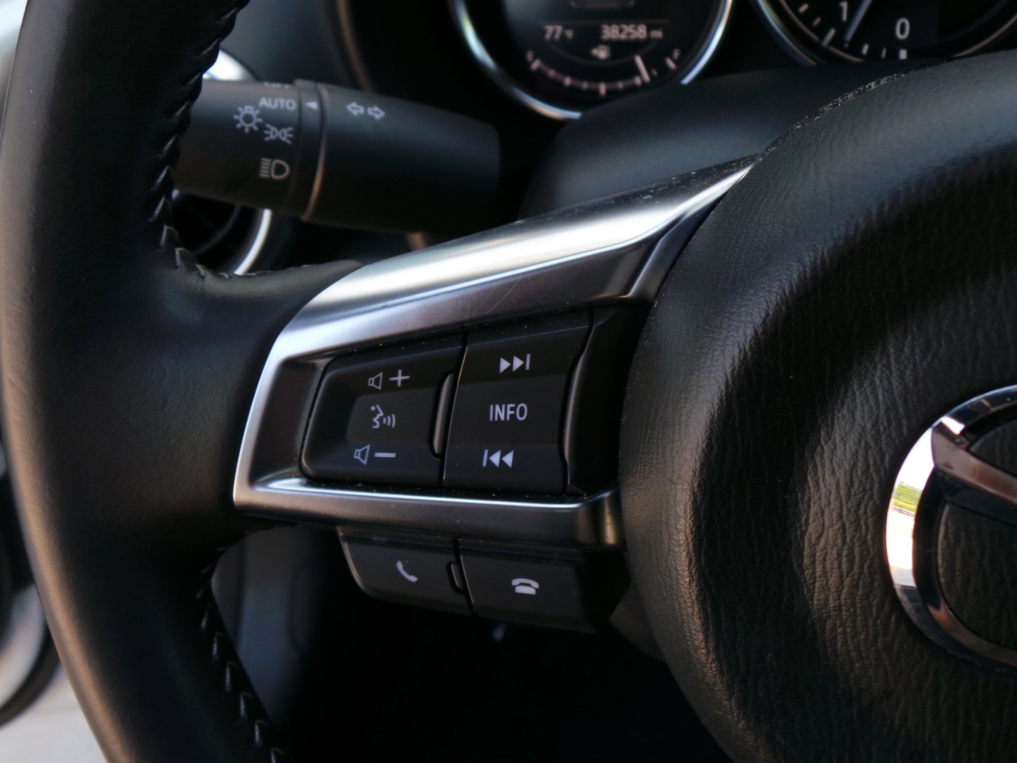 Certified 2023 MAZDA MX-5 Miata Grand Touring RWD image 31