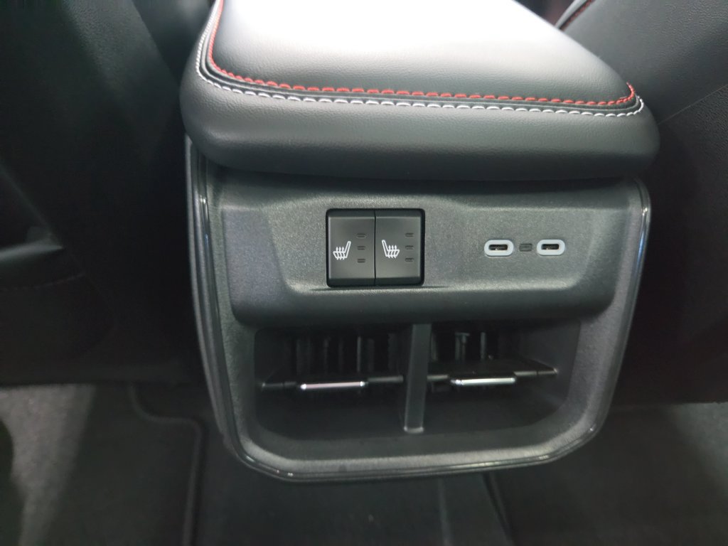 New 2027 Dodge Charger Scat Pack AWD/4WD image 17