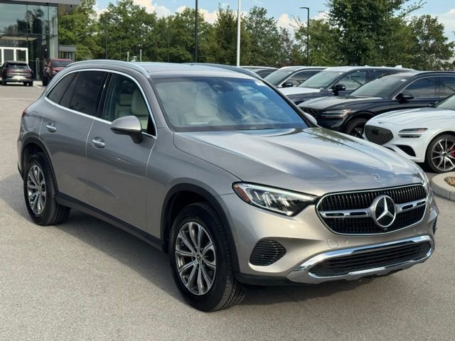 Used 2023 Mercedes-Benz GLC 300 4MATIC image 6
