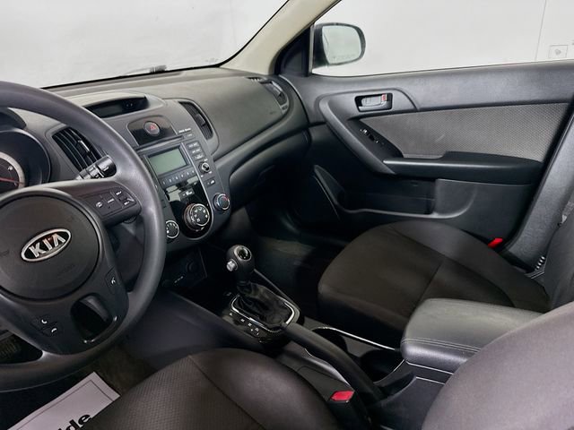 Used 2012 Kia Forte EX image 10