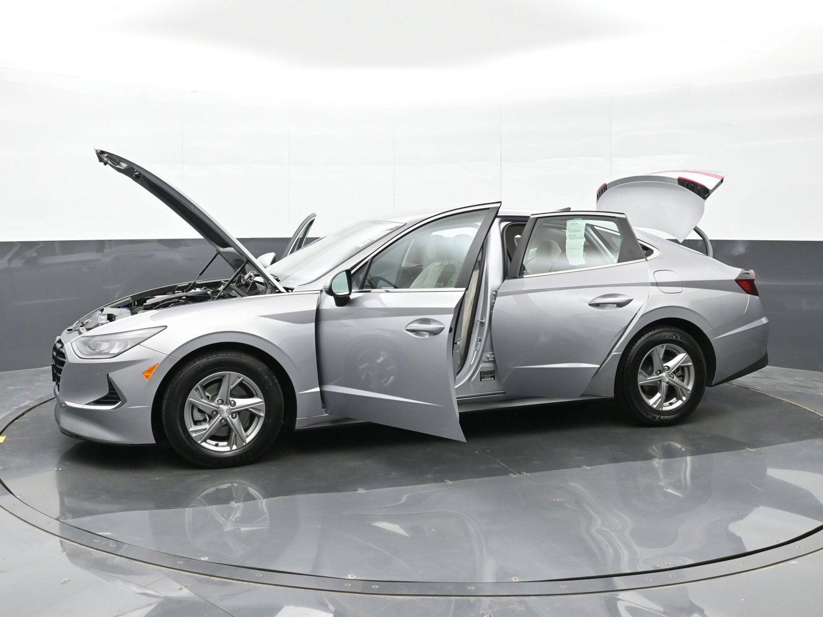 Certified 2023 Hyundai Sonata SE w/ Cargo Package FWD image 48