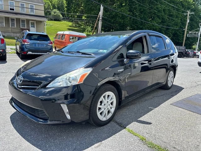 Used 2012 Toyota Prius V Three FWD image 3