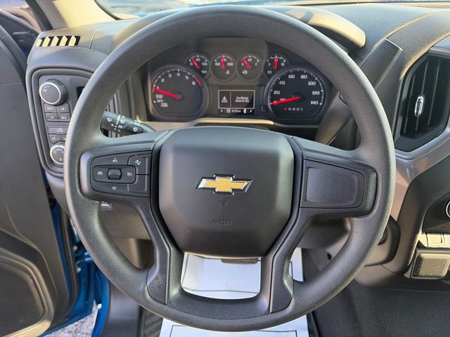 Used 2022 Chevrolet Silverado 1500 Custom AWD/4WD image 14