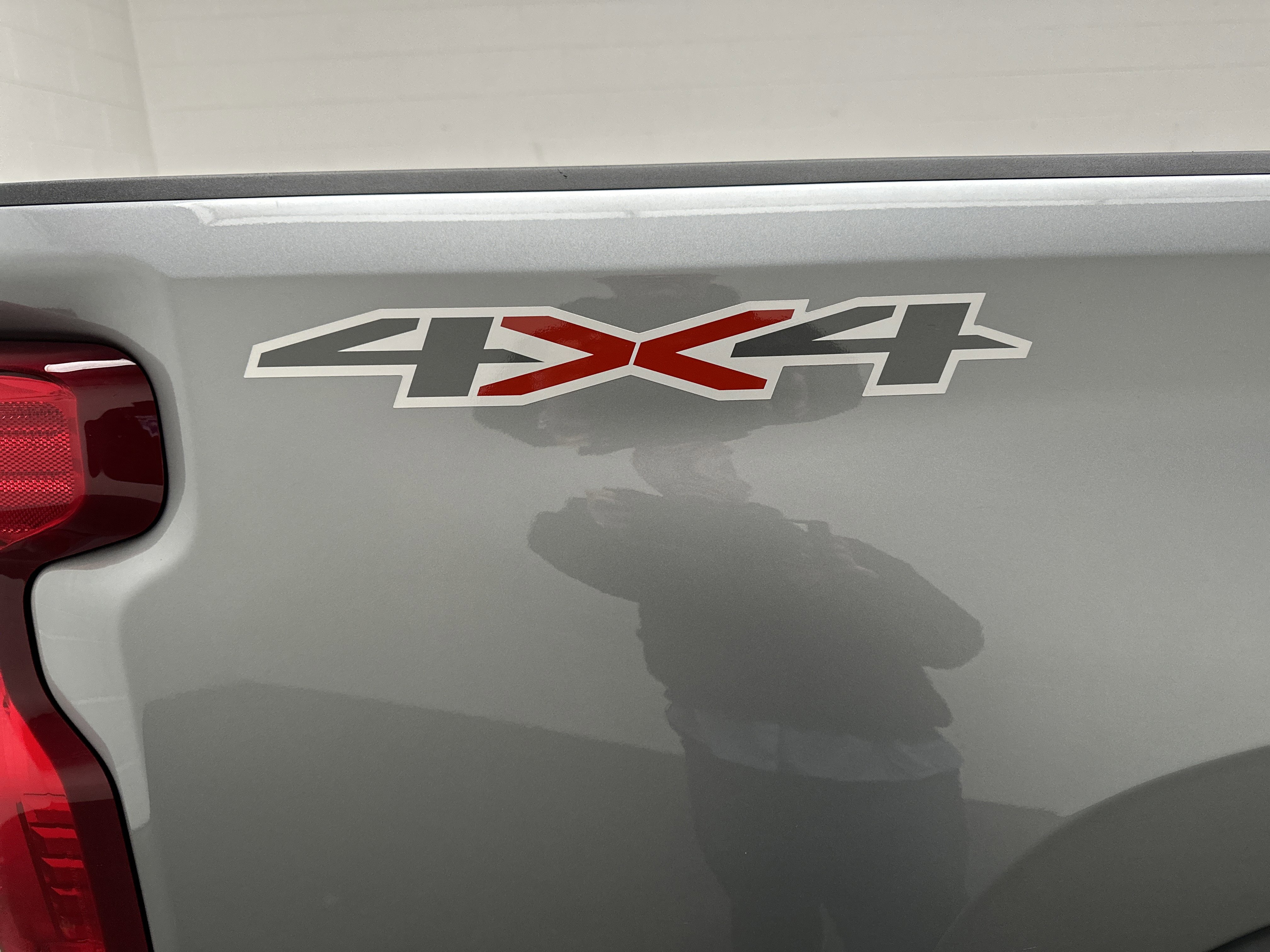 Used 2025 Chevrolet Silverado 2500 LT w/ Convenience Package image 15