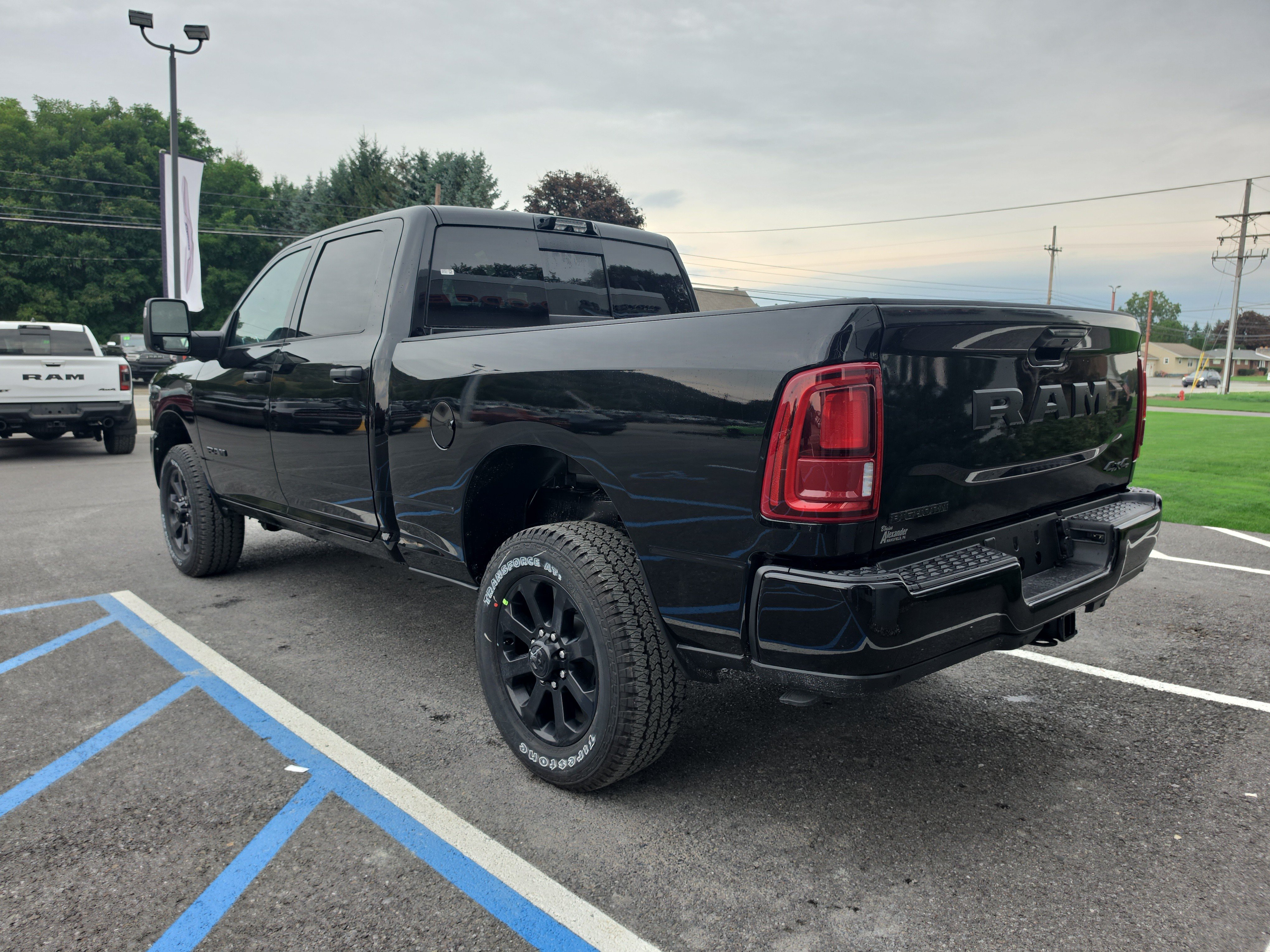 New 2027 RAM 2500 Big Horn AWD/4WD image 6