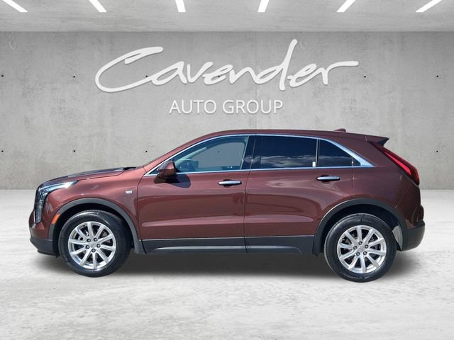 Used 2023 Cadillac XT4 Luxury w/ Cold Weather Package FWD image 16
