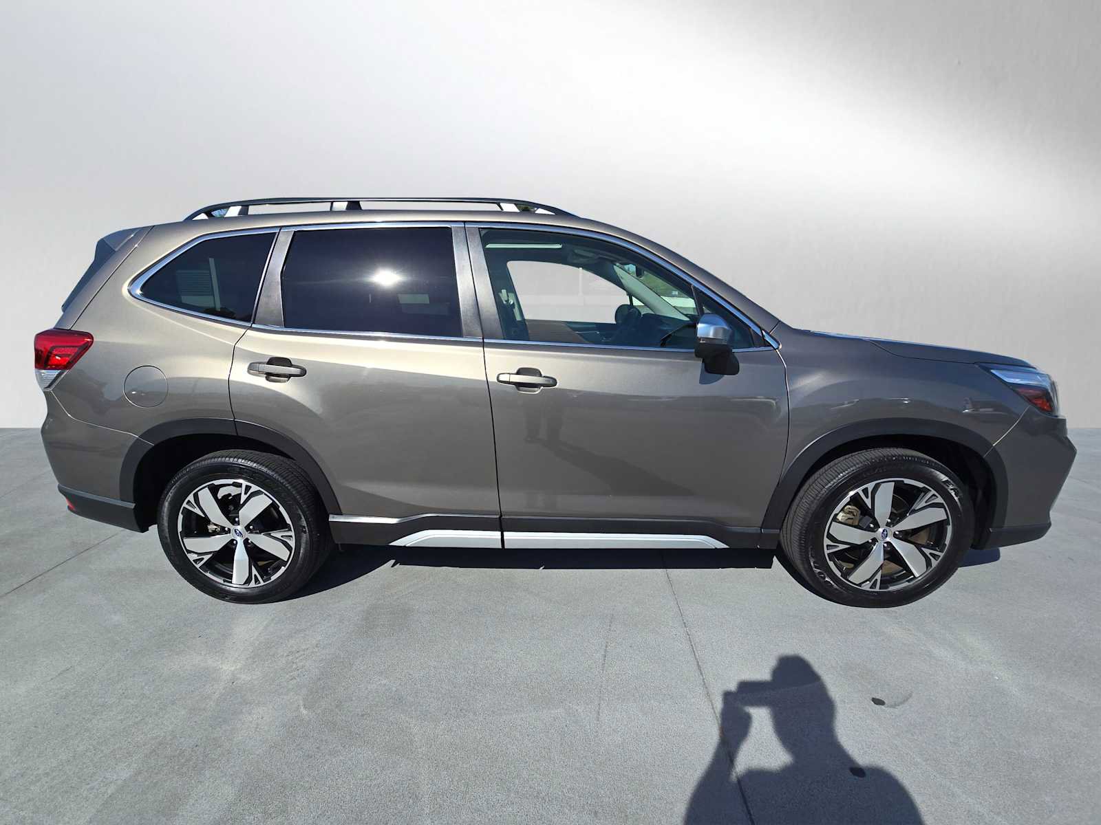 Used 2020 Subaru Forester Touring w/ Popular Package #2 AWD/4WD image 2