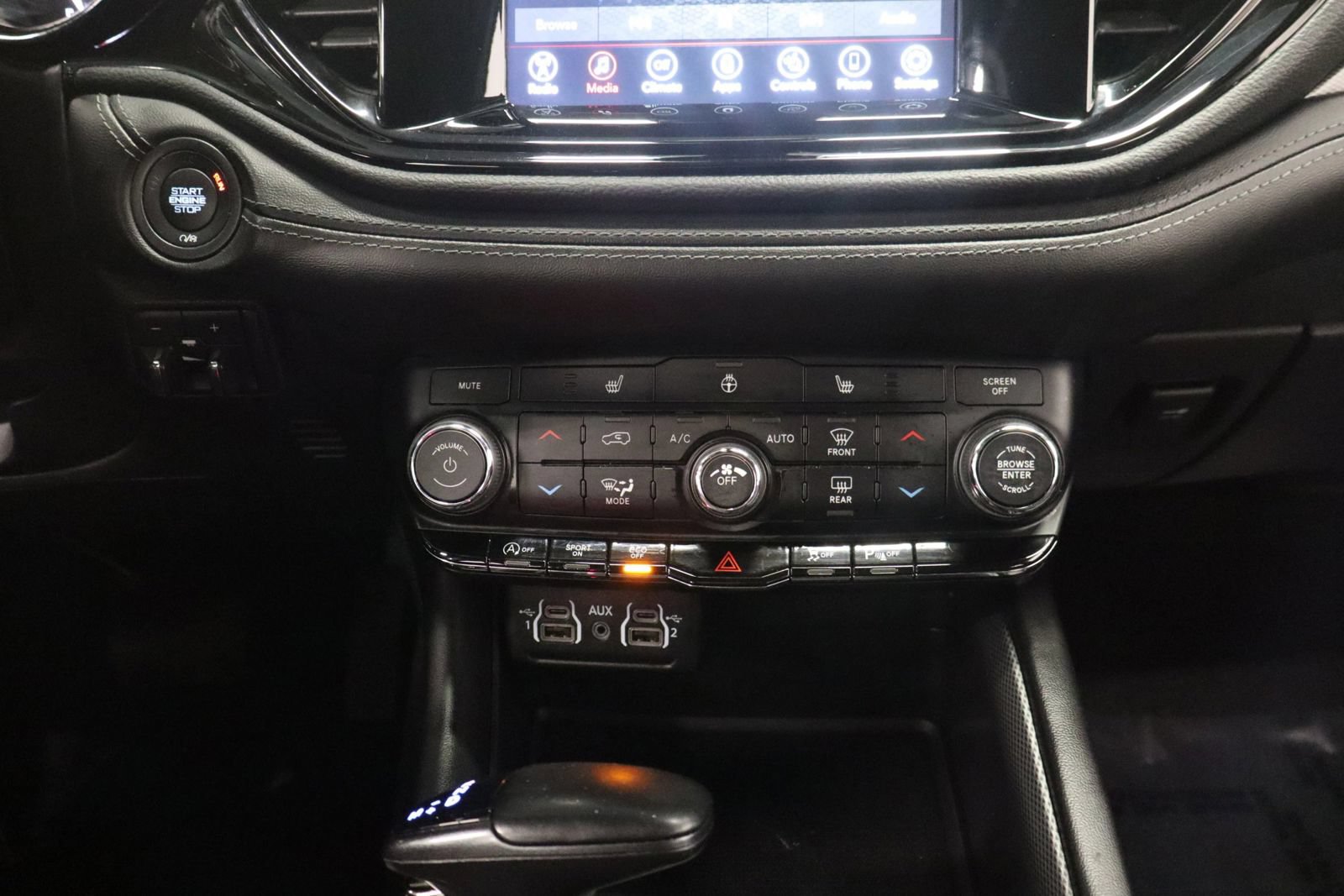 Used 2022 Dodge Durango GT w/ Trailer Tow Group IV AWD/4WD image 27