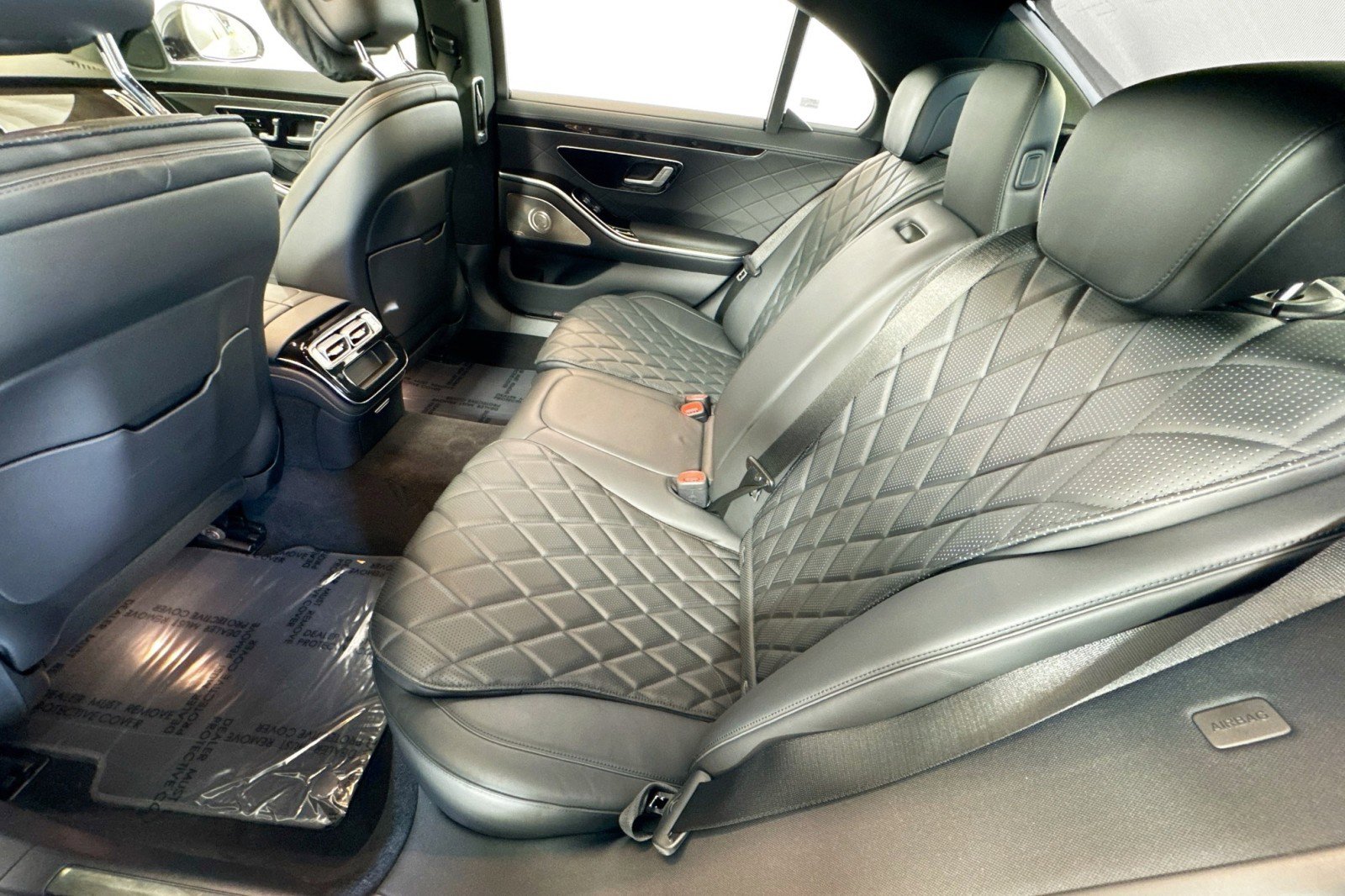 Certified 2022 Mercedes-Benz S 500 4MATIC image 23