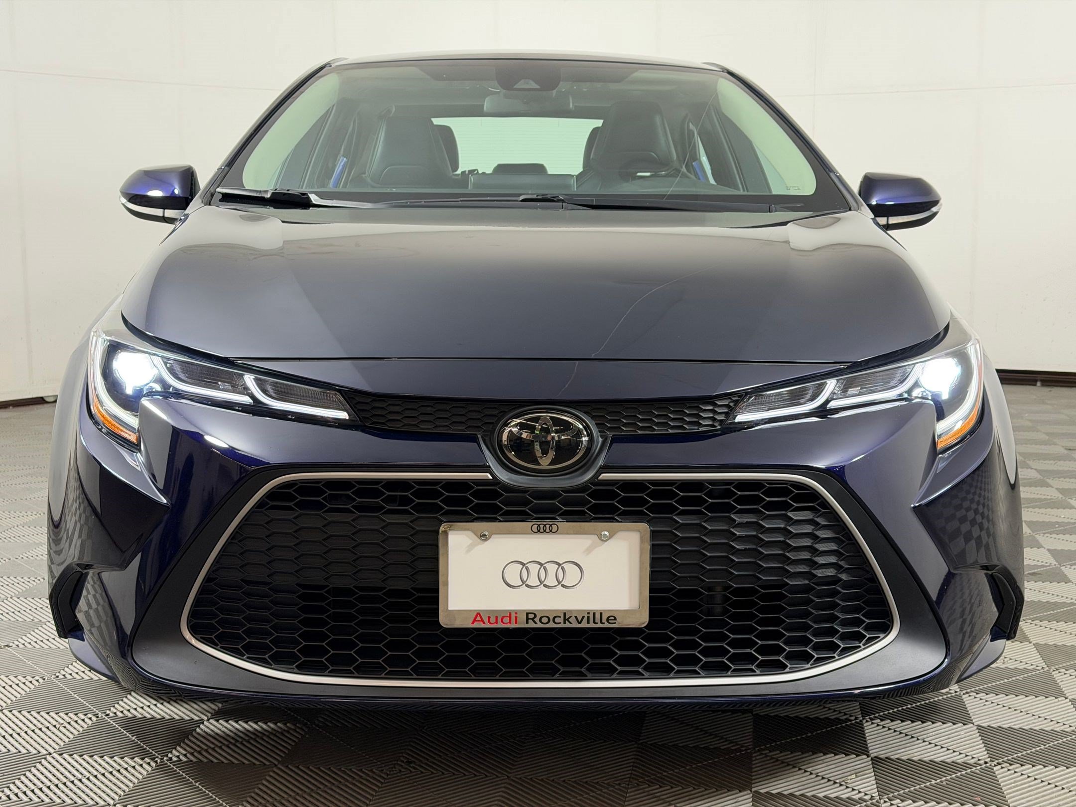 Used 2022 Toyota Corolla XLE FWD image 6