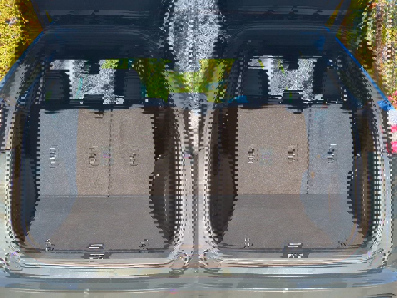 Used 2022 Ford Edge ST w/ Equipment Group 401A image 12