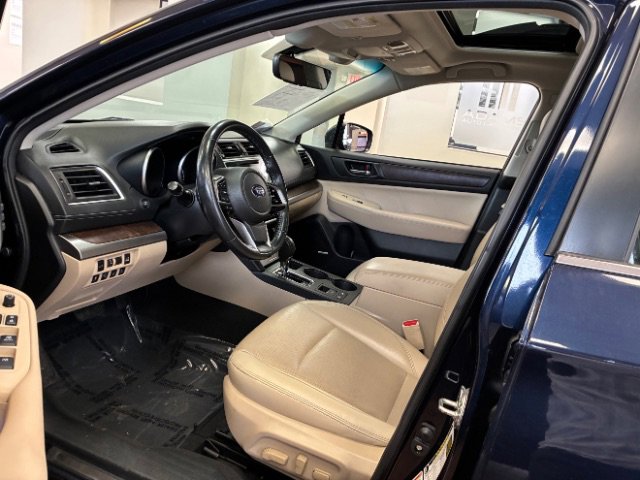 Used 2018 Subaru Outback 2.5i Limited AWD/4WD image 20