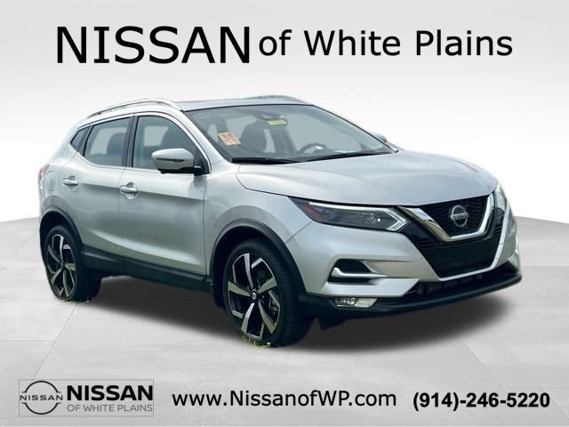 Certified 2022 Nissan Rogue Sport SL AWD/4WD image 3