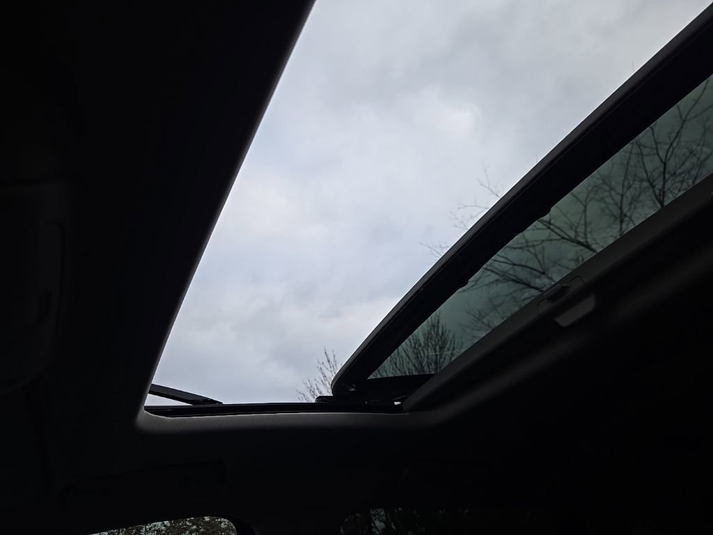 Used 2020 Buick Enclave Avenir image 43