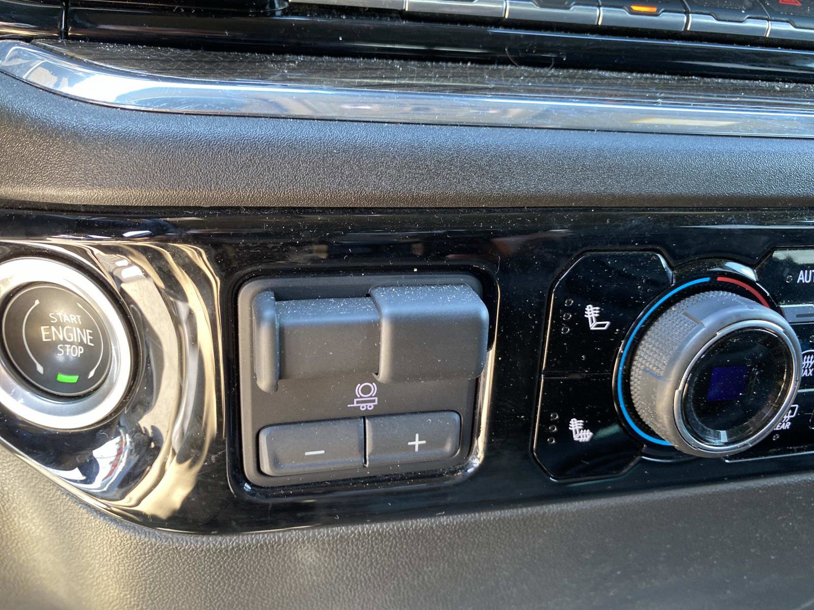 Used 2024 Chevrolet Silverado 2500 LT w/ All Star Edition image 17