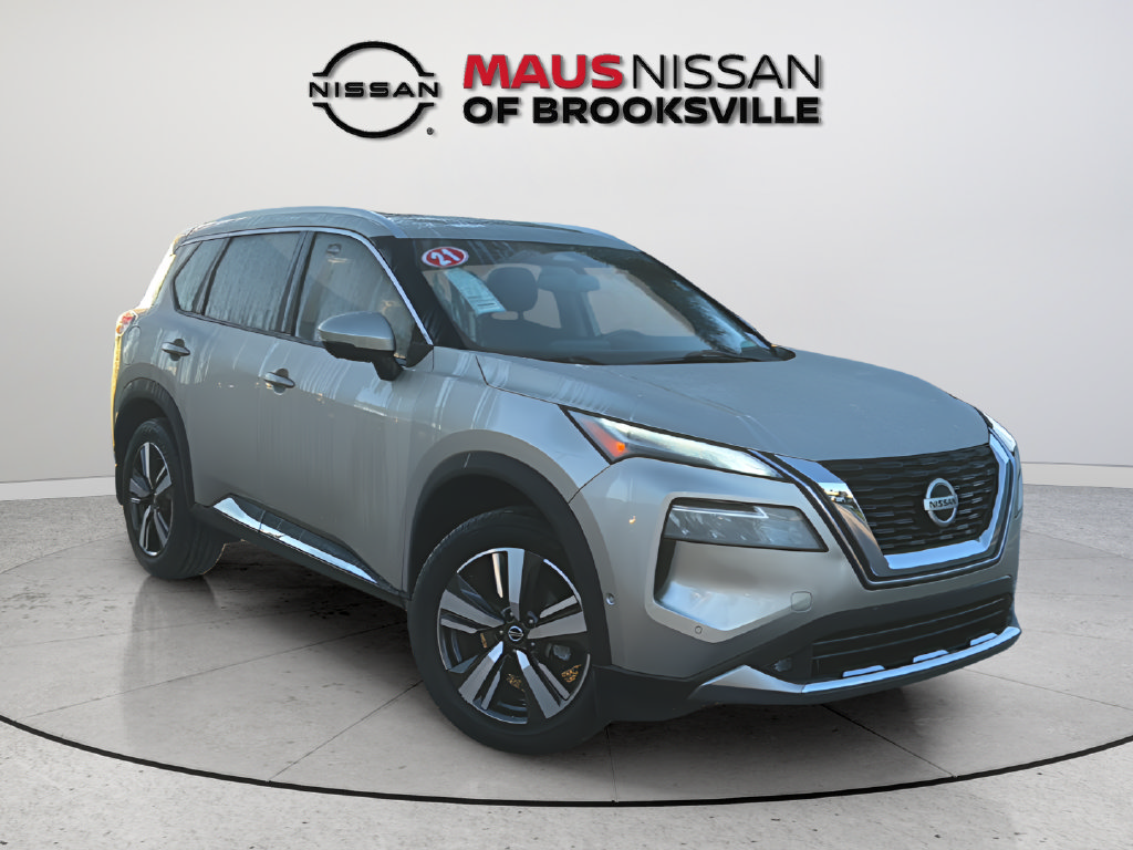 Certified 2021 Nissan Rogue Platinum FWD image 3