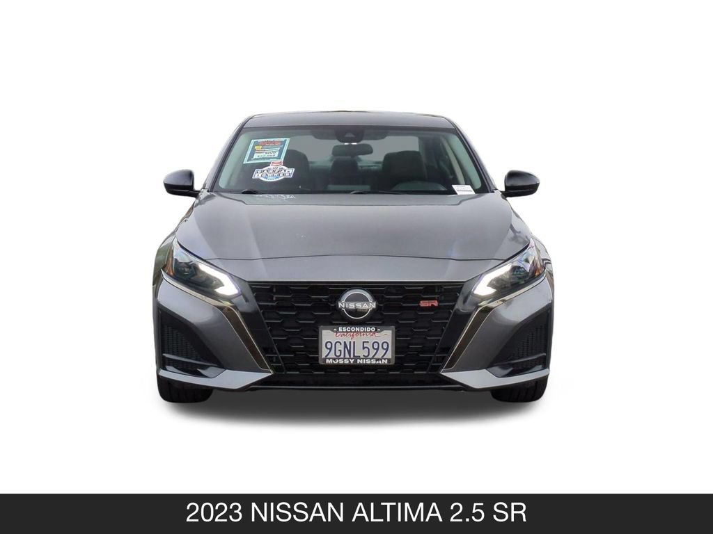 Used 2023 Nissan Altima 2.5 SR FWD image 4