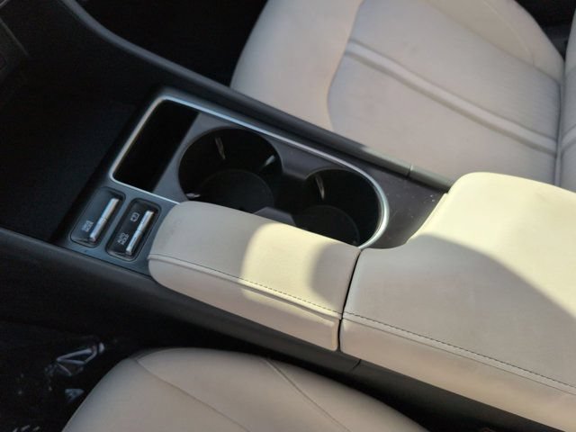 Used 2025 Hyundai Sonata SEL FWD image 23