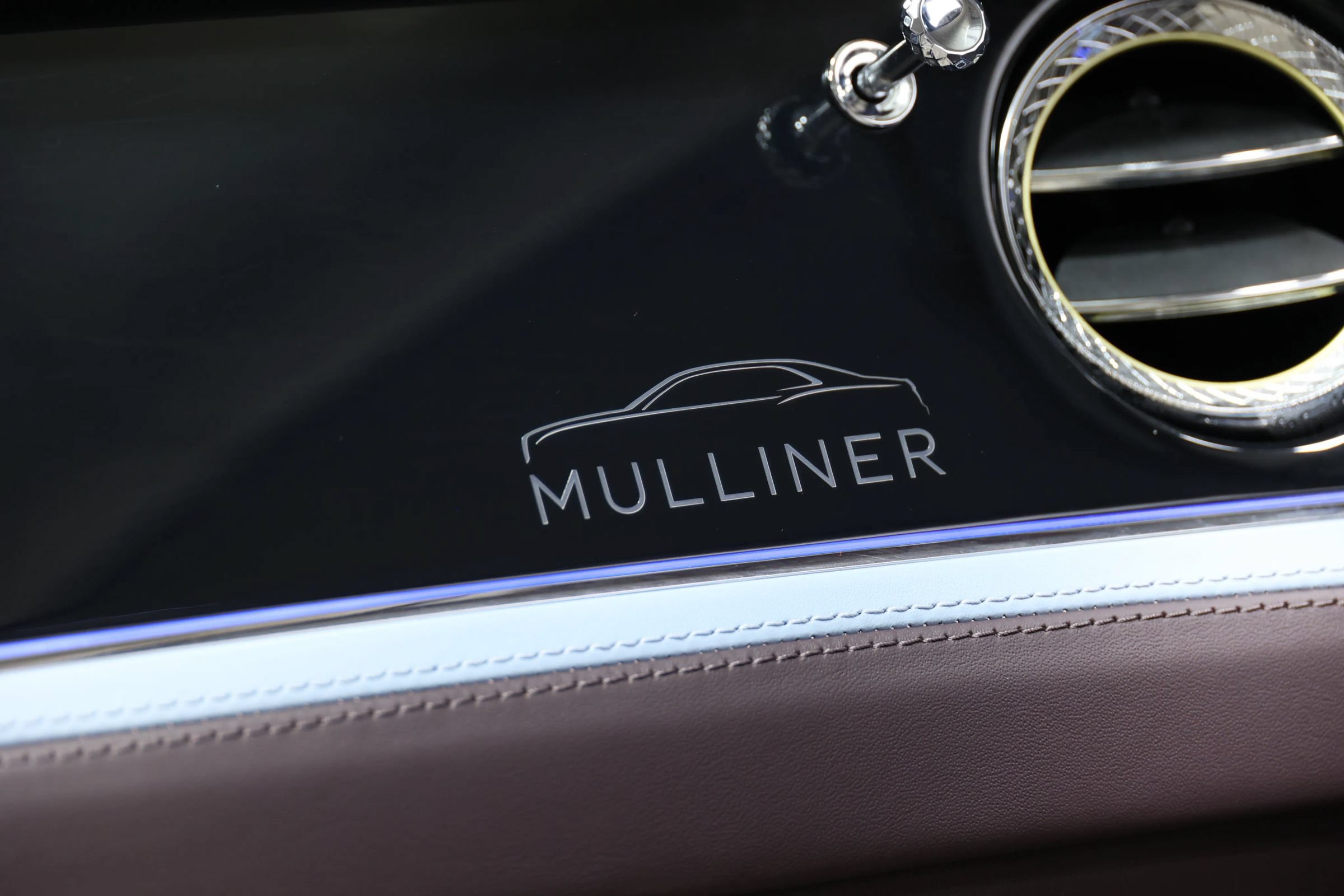 Used 2022 Bentley Flying Spur V8 AWD/4WD image 64