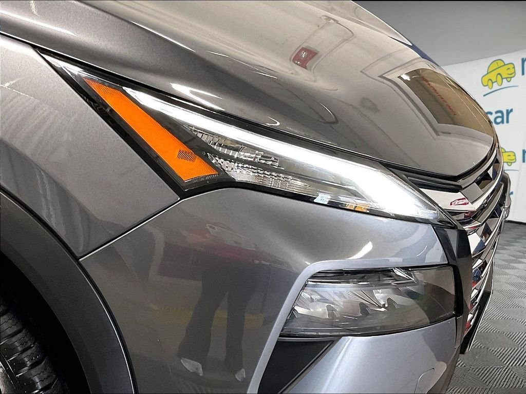 Certified 2026 Nissan Rogue SV AWD/4WD image 32
