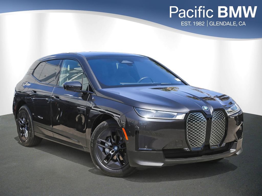 Certified 2024 BMW iX xDrive50 w/ Convenience Package AWD/4WD image 1