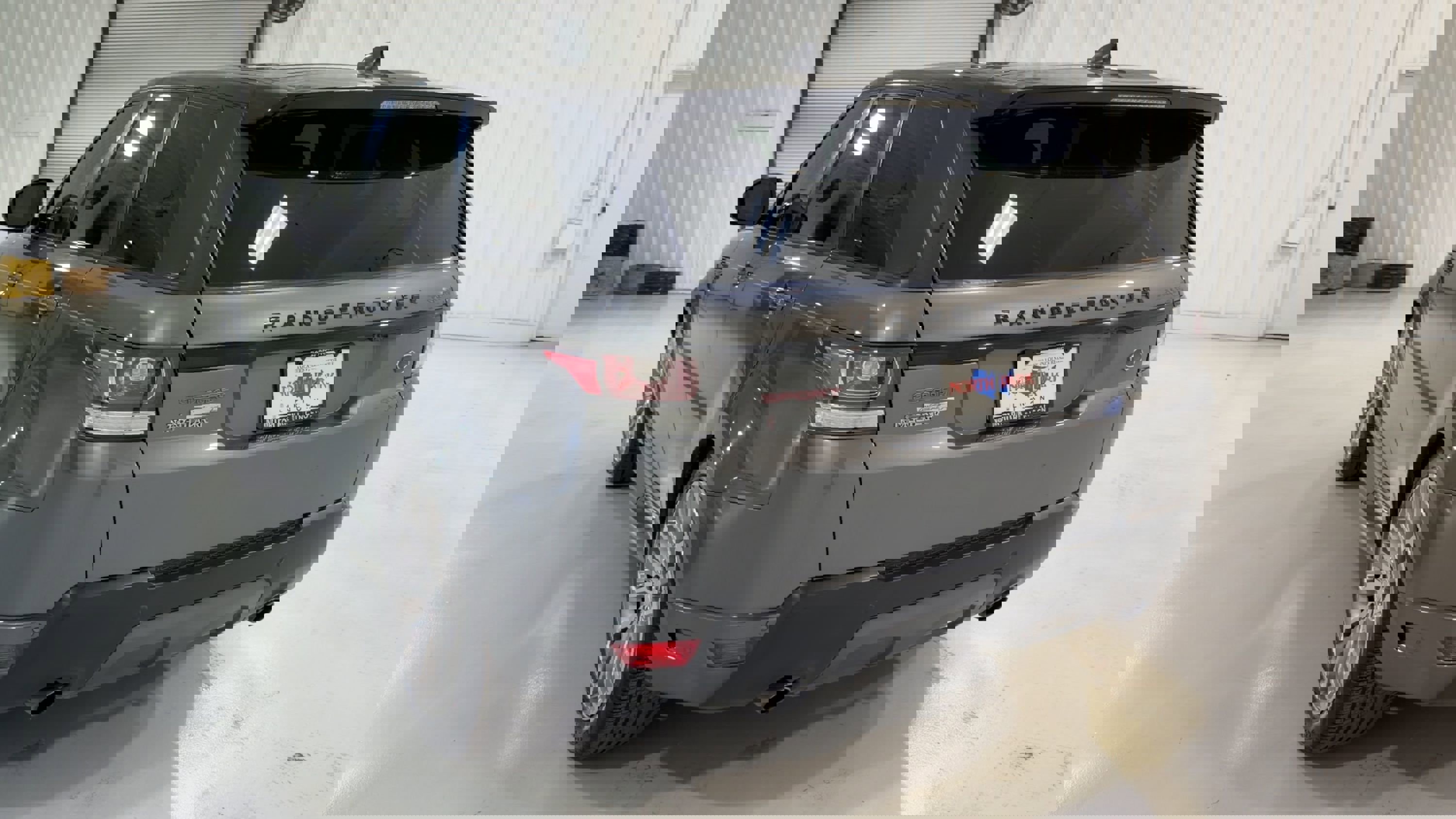 Used 2017 Land Rover Range Rover Sport Autobiography image 8