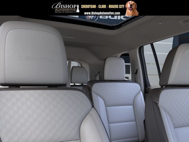 New 2027 GMC Acadia Denali w/ Denali Reserve Package AWD/4WD image 25