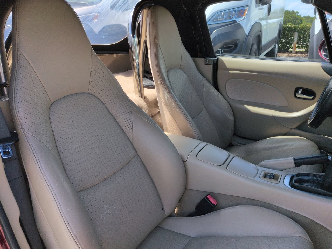 Used 2003 MAZDA MX-5 Miata RWD image 14