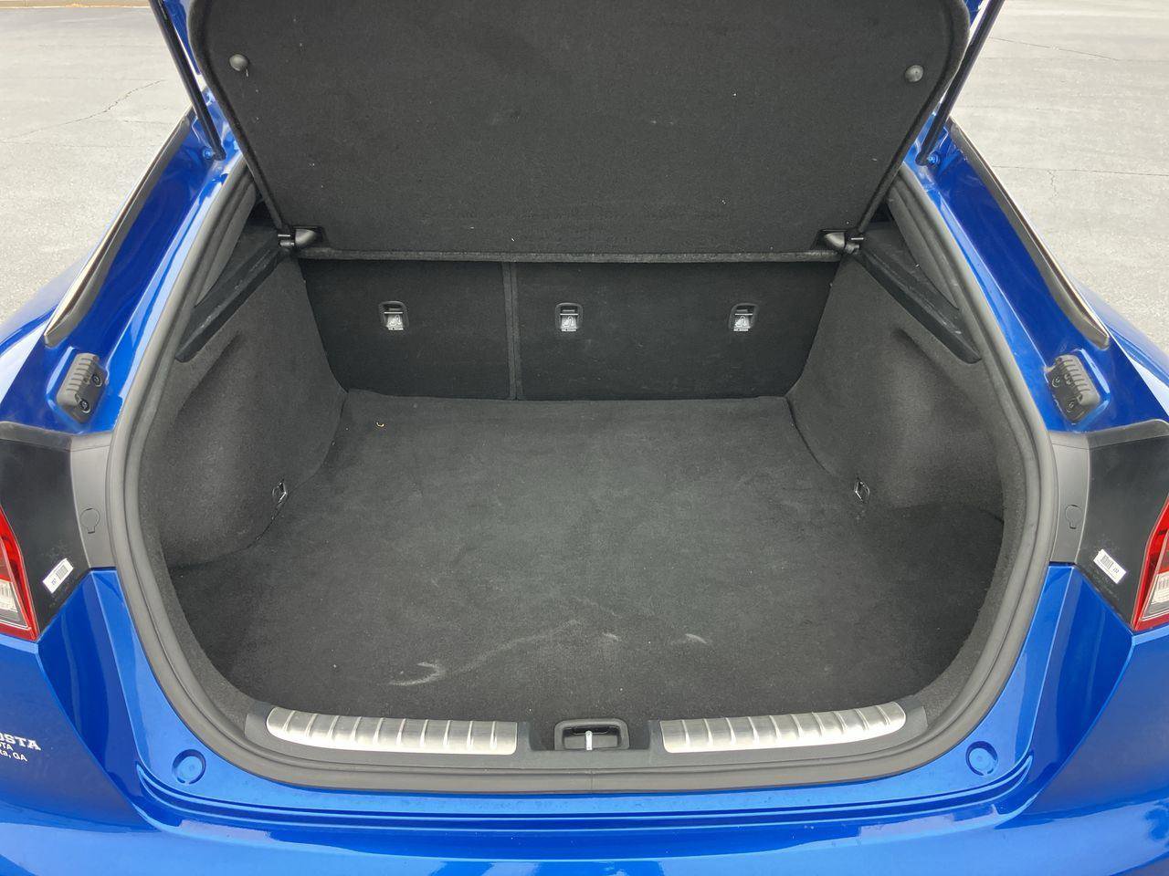 Used 2022 Kia Stinger GT1 RWD image 28