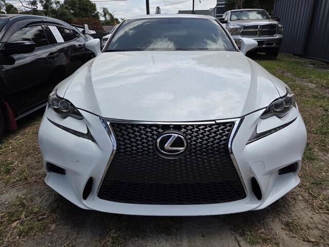 Used 2016 Lexus IS 200t w/ F Sport Package RWD image 2