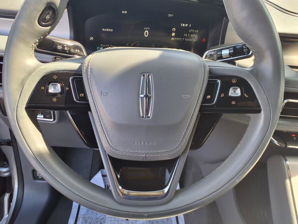 Used 2020 Lincoln Aviator Reserve RWD image 13