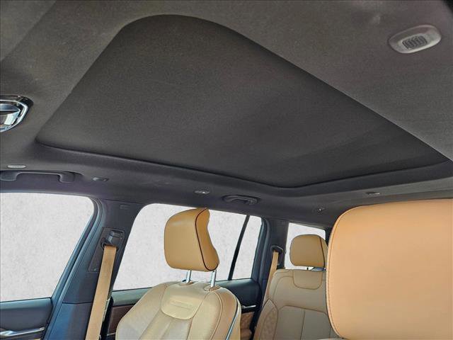 Used 2023 Jeep Grand Cherokee L Summit w/ MOPAR Finishing Package image 18