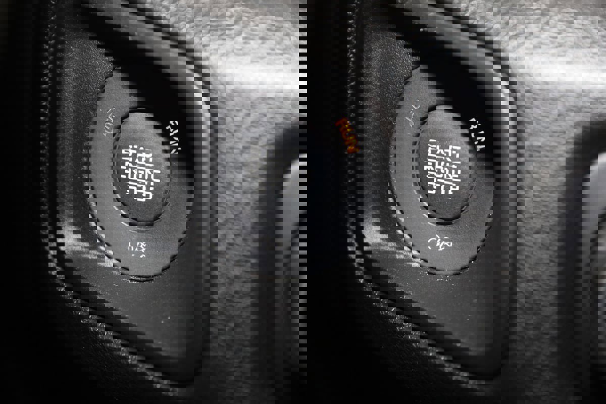 Used 2024 Jeep Wrangler Willys image 26