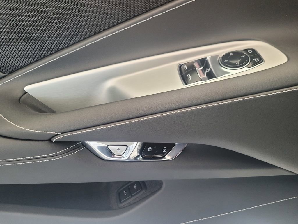 New 2026 Chevrolet Corvette Stingray Coupe w/ Battery Protection Package image 19