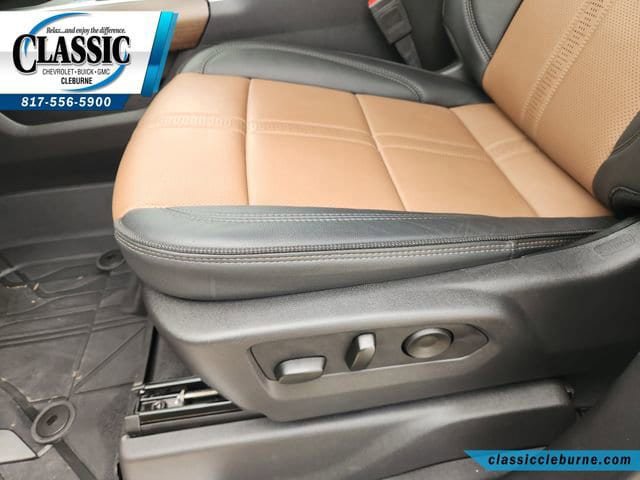 Used 2025 Chevrolet Silverado 1500 High Country AWD/4WD image 24