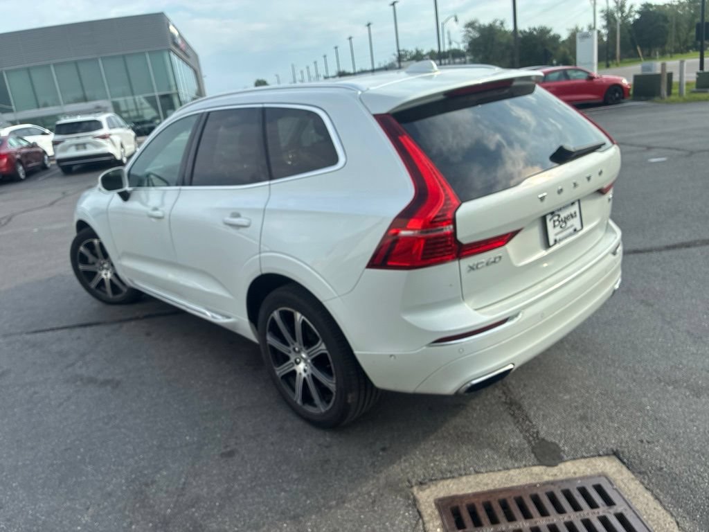 Used 2018 Volvo XC60 T6 Inscription w/ Convenience Package AWD/4WD image 5