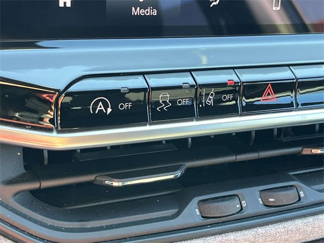 Used 2024 Jeep Compass Sport image 25