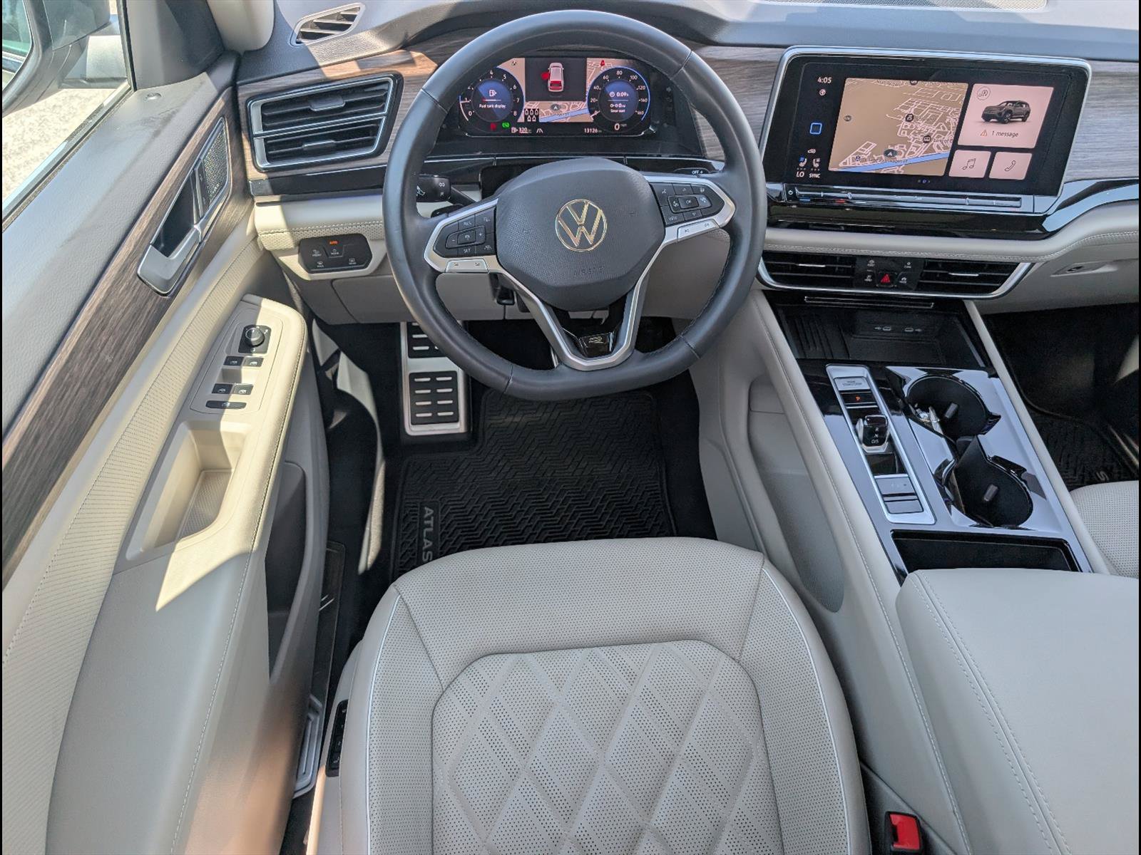 Used 2026 Volkswagen Atlas SEL Premium R-Line AWD/4WD image 10