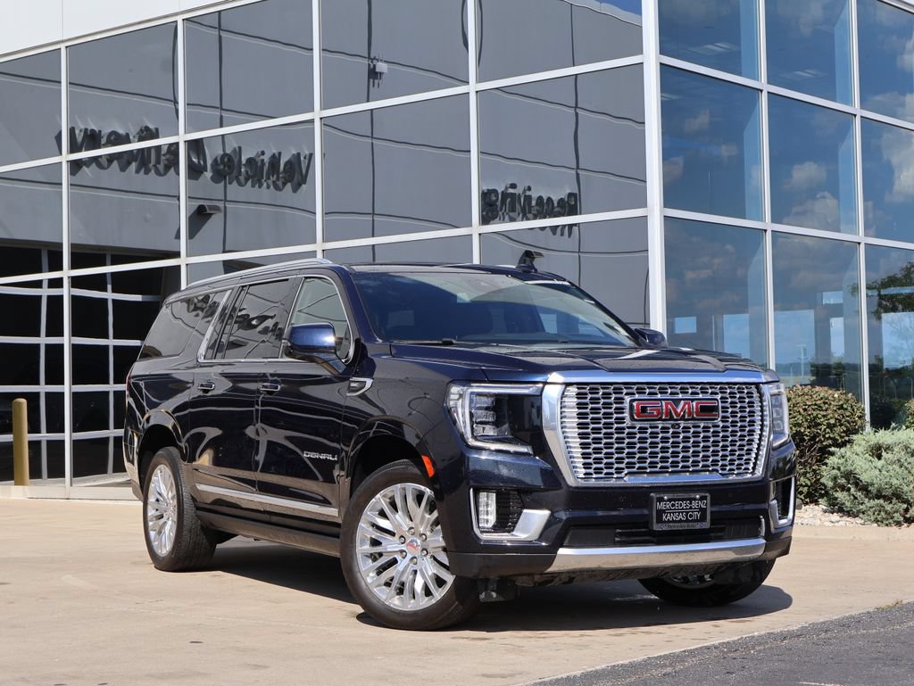 Used 2024 GMC Yukon XL Denali w/ Max Trailering Package AWD/4WD image 1