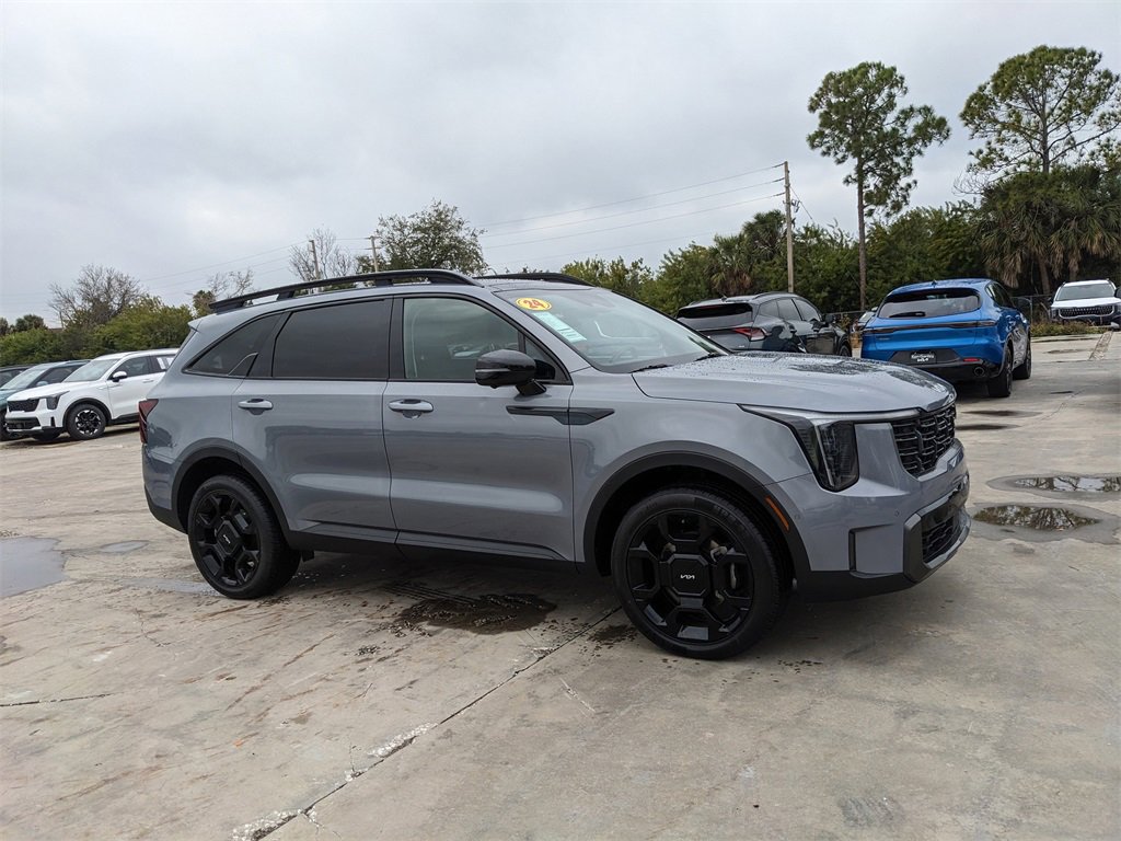 Certified 2024 Kia Sorento SX image 3