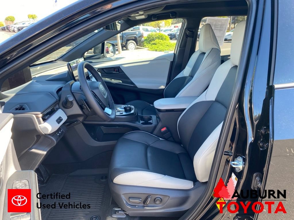 Used 2026 Toyota bZ AWD/4WD image 32