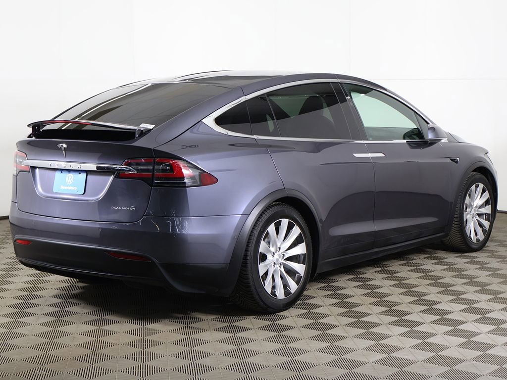 Used 2020 Tesla Model X Long Range image 9