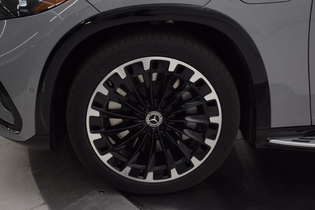 New 2026 Mercedes-Benz EQS 550 4MATIC SUV image 12