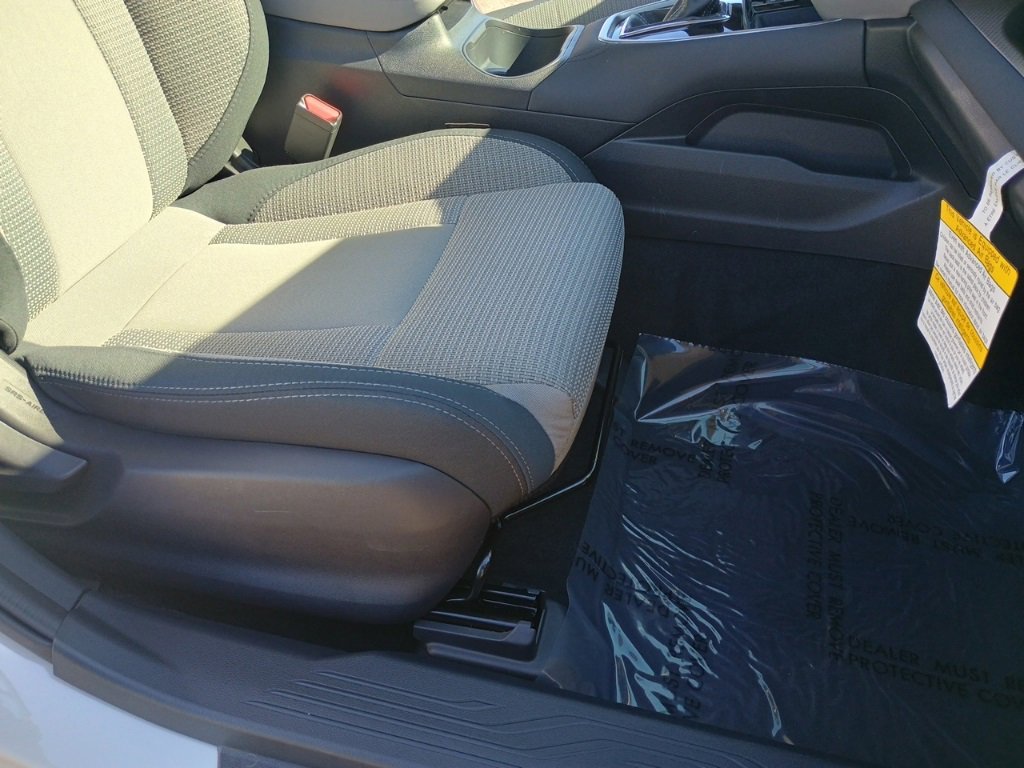 Certified 2025 Subaru Outback Premium image 23