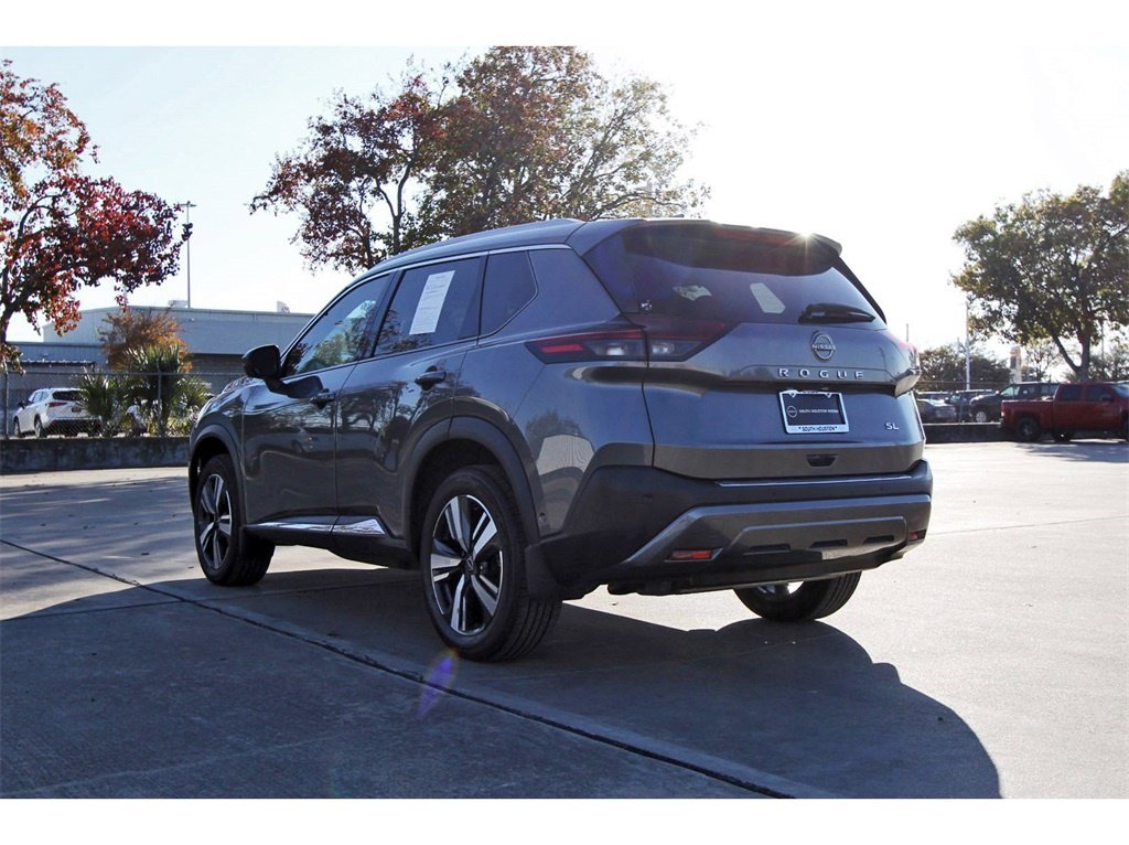 Certified 2023 Nissan Rogue SL w/ SL Premium Package image 3