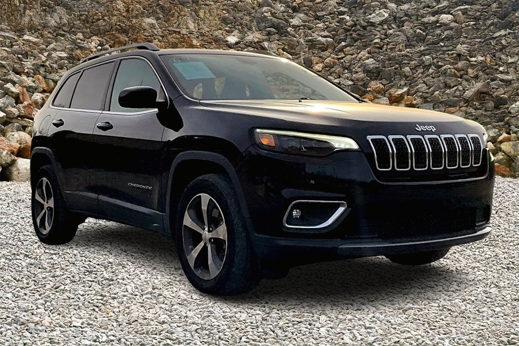 Used 2019 Jeep Cherokee Limited image 10