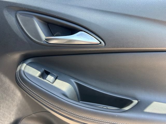 Used 2025 Buick Encore GX Preferred FWD image 29