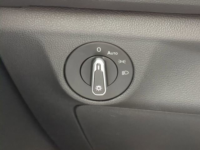 Certified 2023 Volkswagen Jetta Sport image 24