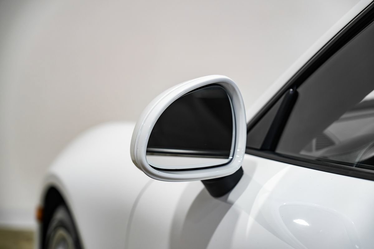 Used 2017 Porsche 911 Carrera image 33